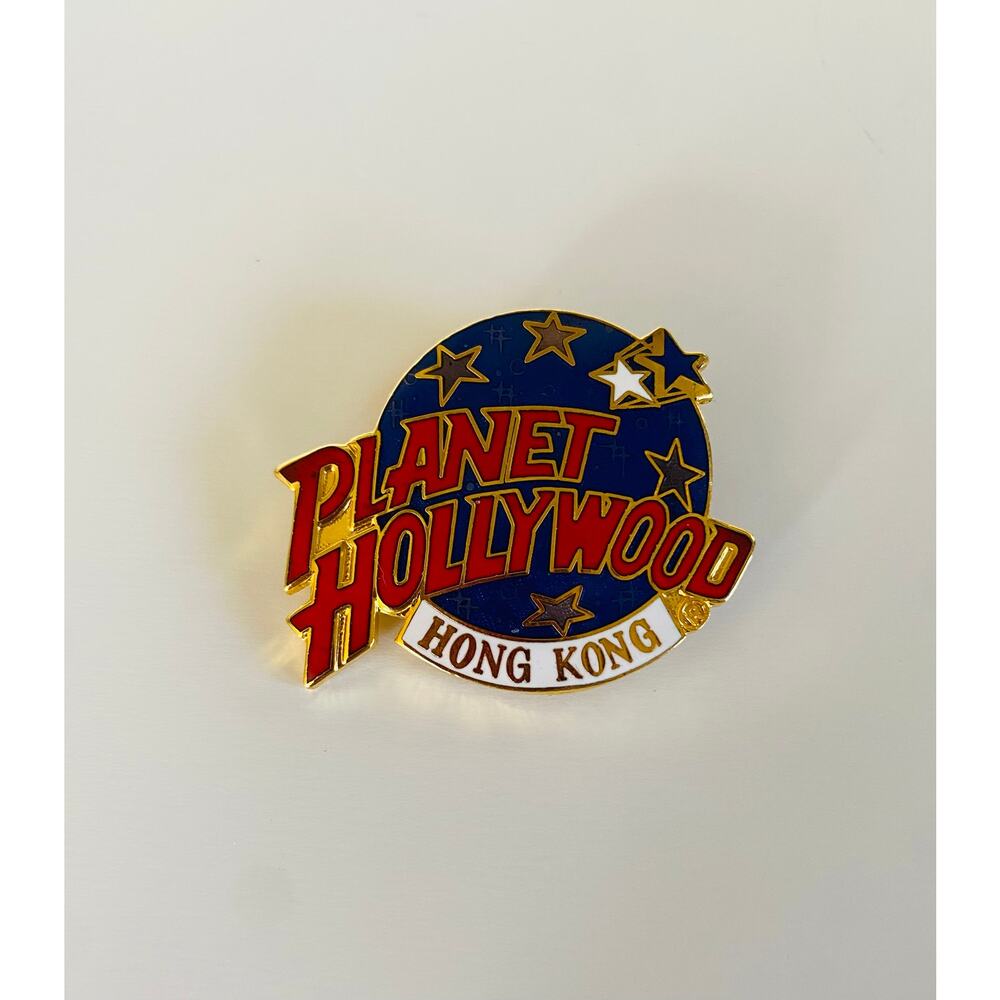 VINTAGE 1990s Planet Hollywood Hong Kong Asia Classic Globe Gold Lapel Pin